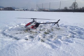 Helicopter im Schnee